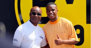 Dortmund Youngster Youssoufa Moukoko Meets Cameroon Legend Roger Milla